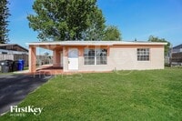 Building Photo - 1520 SW 68th Way