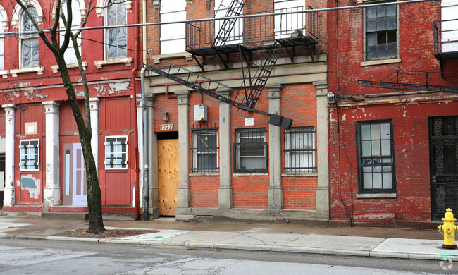 Building Photo - 1527 Race St