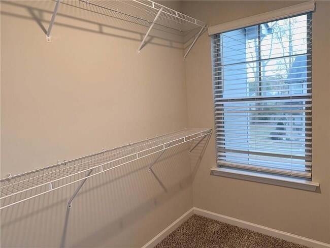 Building Photo - 480 Rockfern Ct