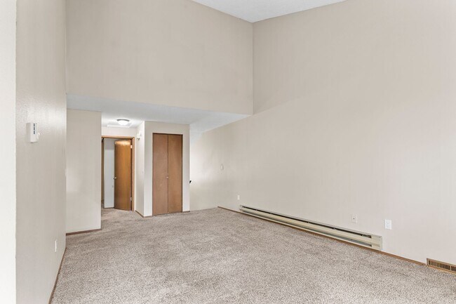 Building Photo - 248-254-254 Cervantes Cir