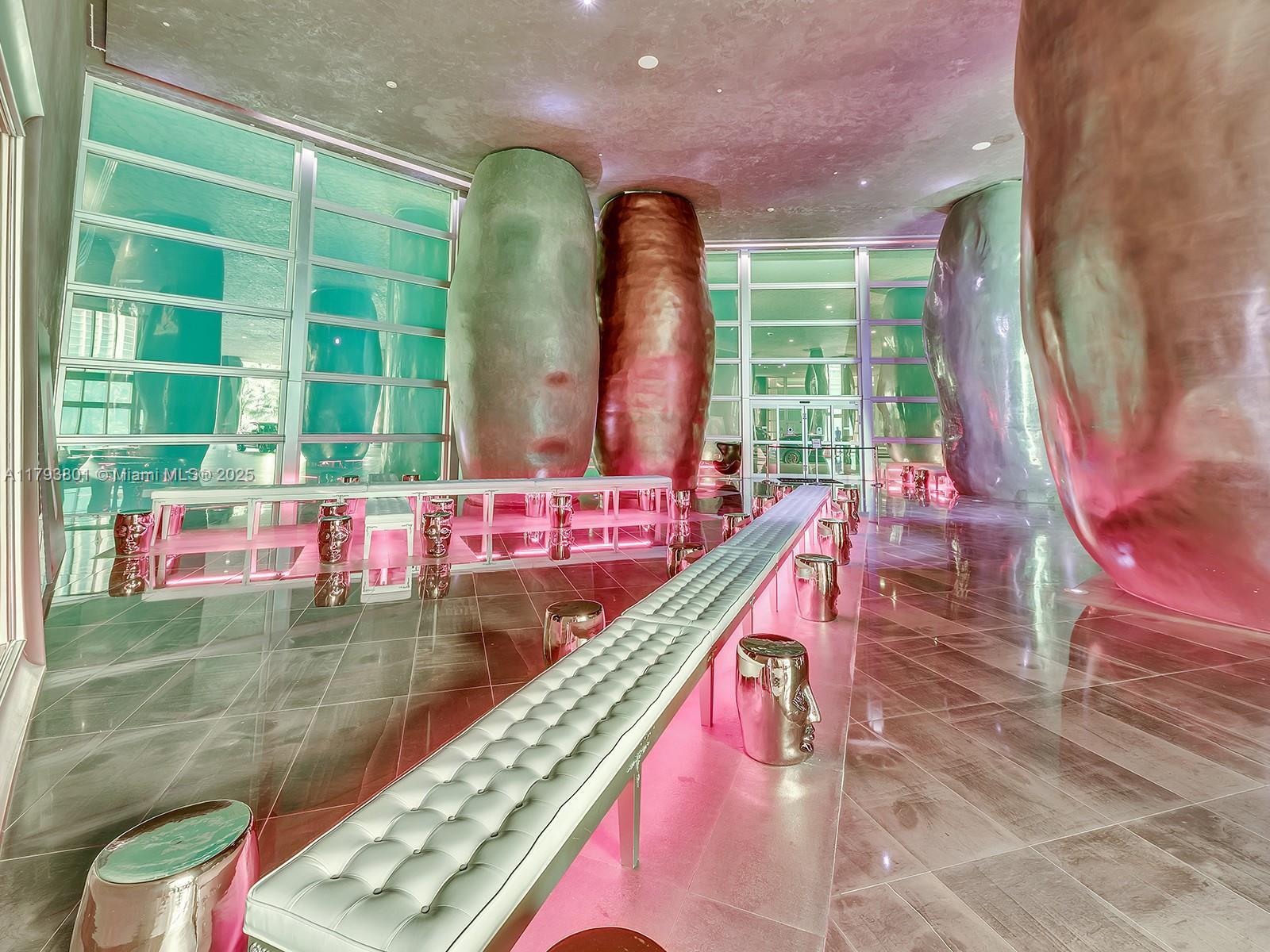Building Photo - 475 Brickell Ave
