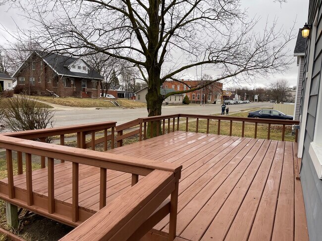 Building Photo - 6535 Marlette Rd