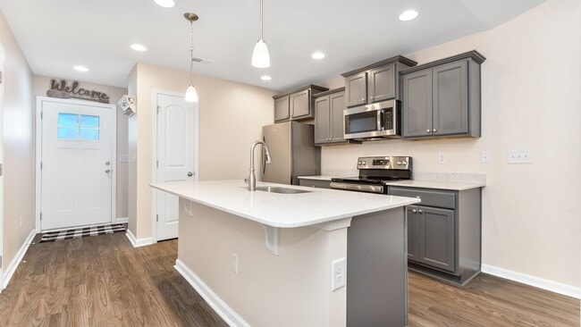 Building Photo - 132 Machrie Loop