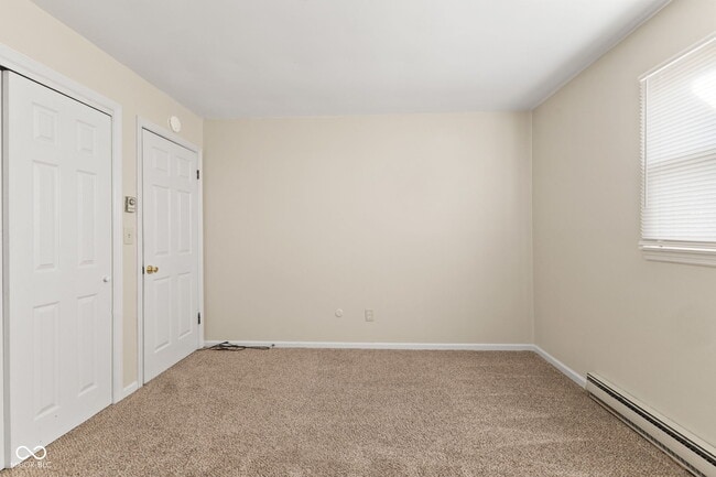 Building Photo - 296 Heritage Dr