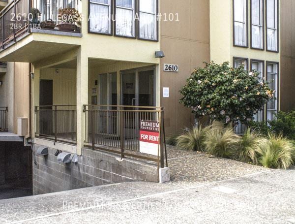 Building Photo - Hillegass Apartments