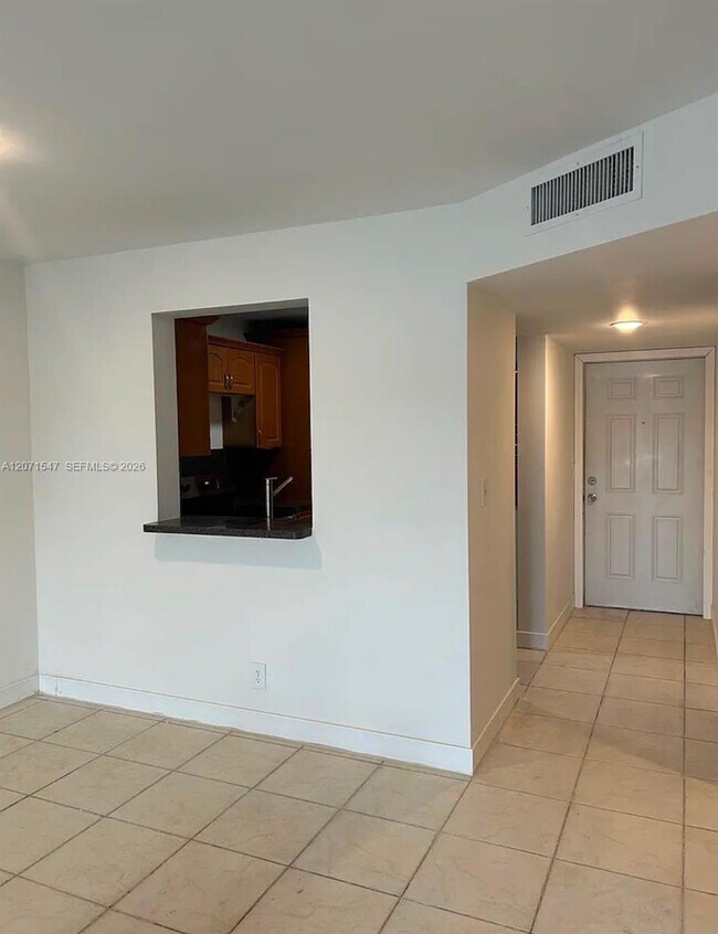 Building Photo - 8720 N Sherman Cir
