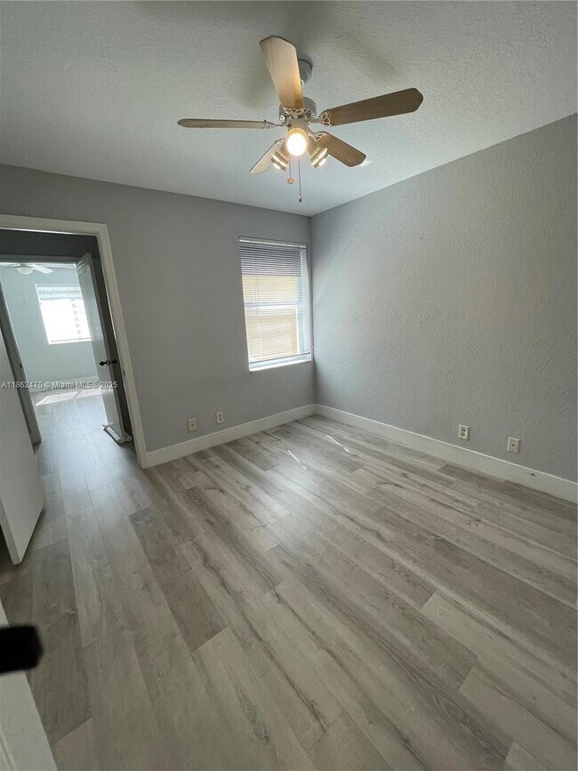 Building Photo - 2469 Cordoba Bend