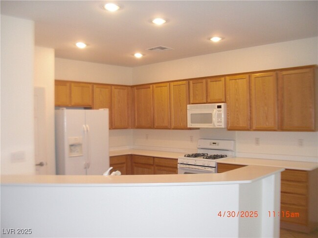 Building Photo - 2186 Sawtooth Mountain Dr