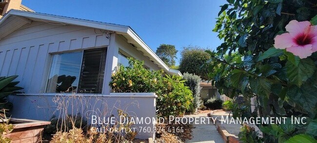 Building Photo - 2043 Edinburg-