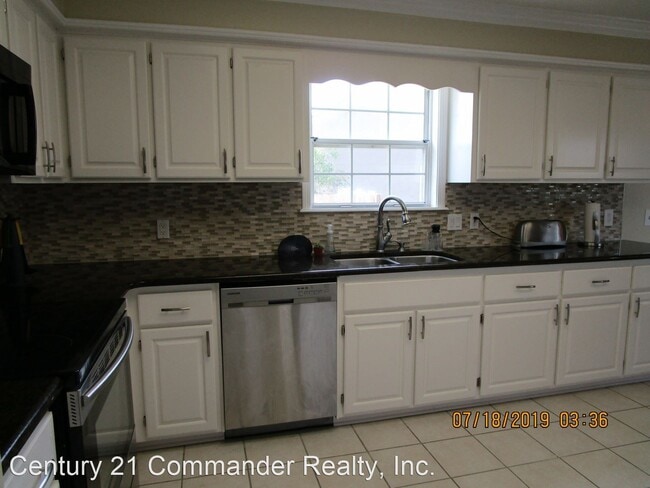 Building Photo - 4 br, 3 bath House - 2872 Tupelo Drive