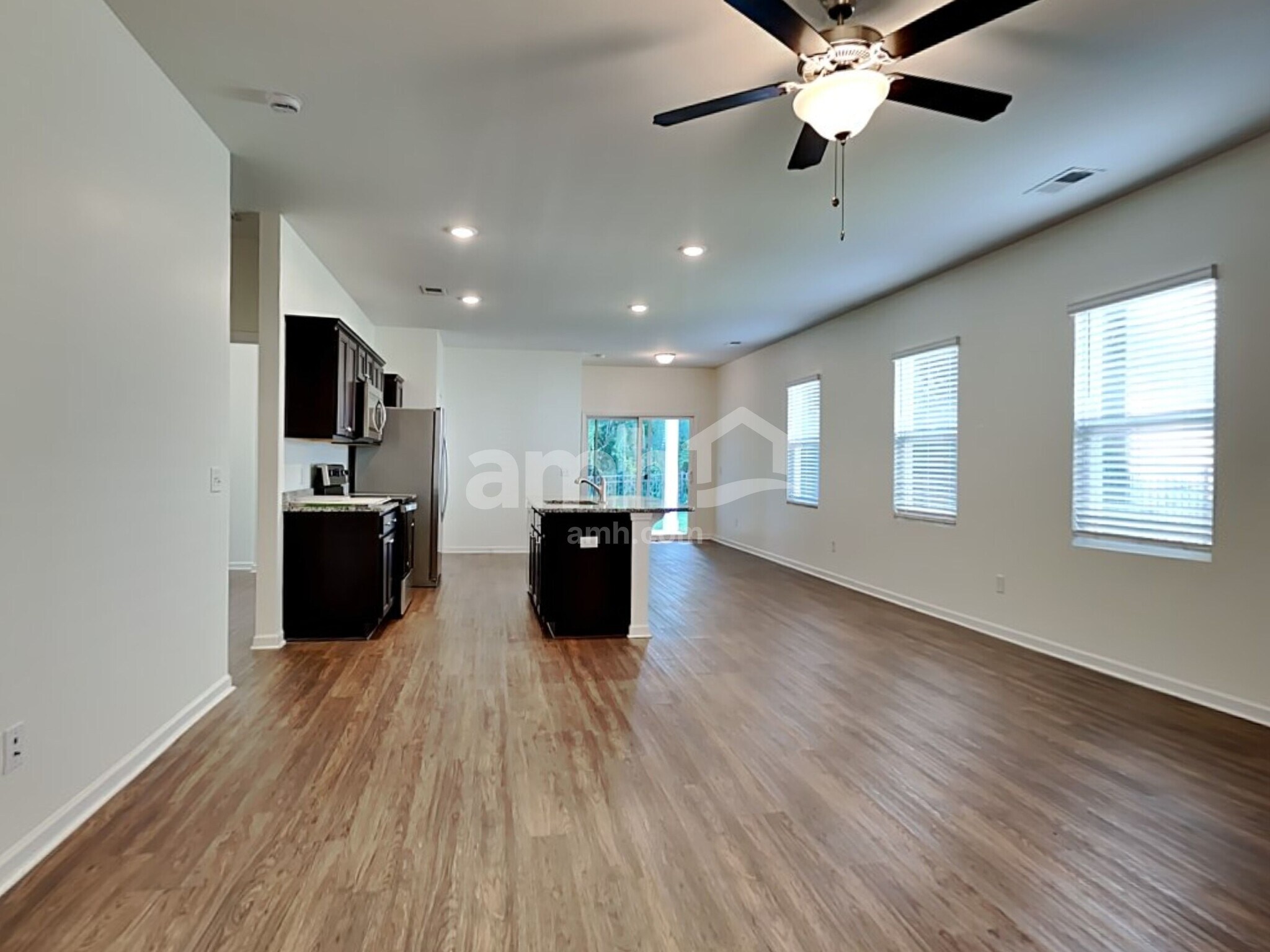 Building Photo - 218 Orion Way