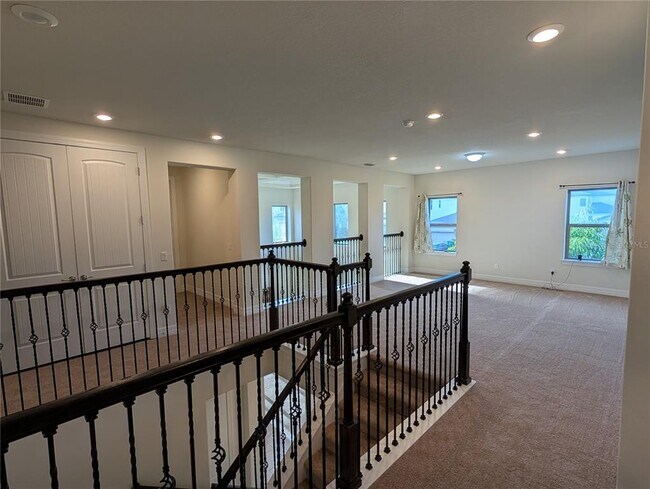 Building Photo - 1381 Patterson Ter