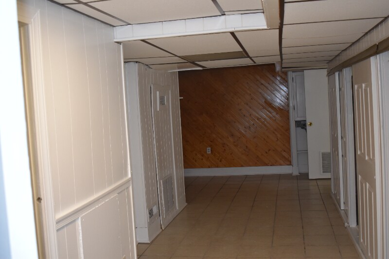 Building Photo - 6211 Birchwood Ave