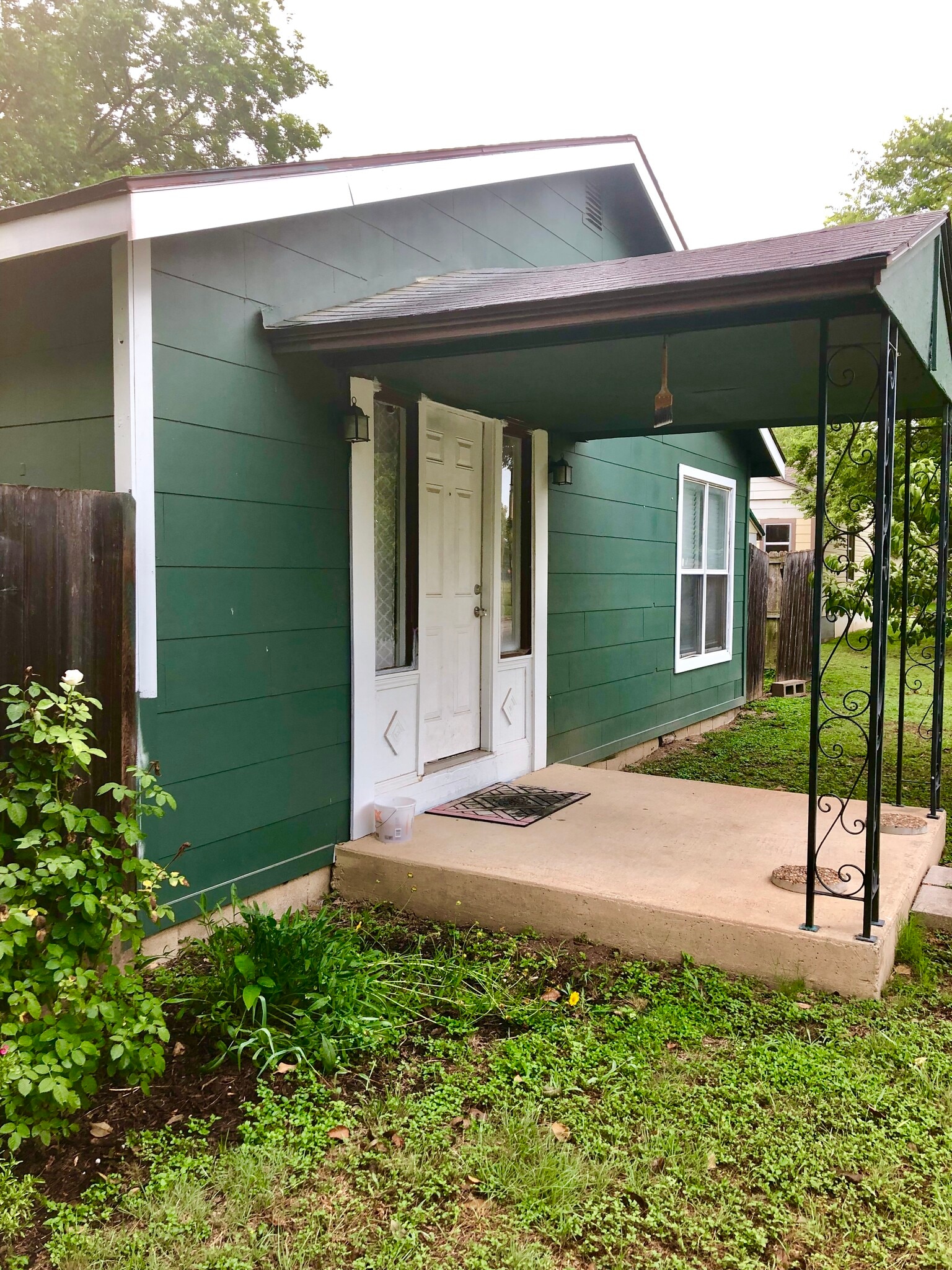 Building Photo - 502 Beacon