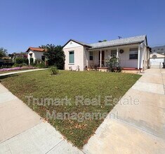 Building Photo - 729 South St