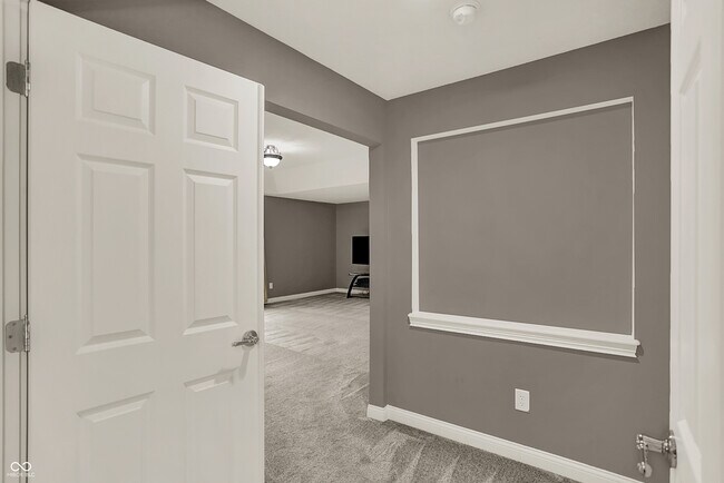 Building Photo - 13720 Akers Dr