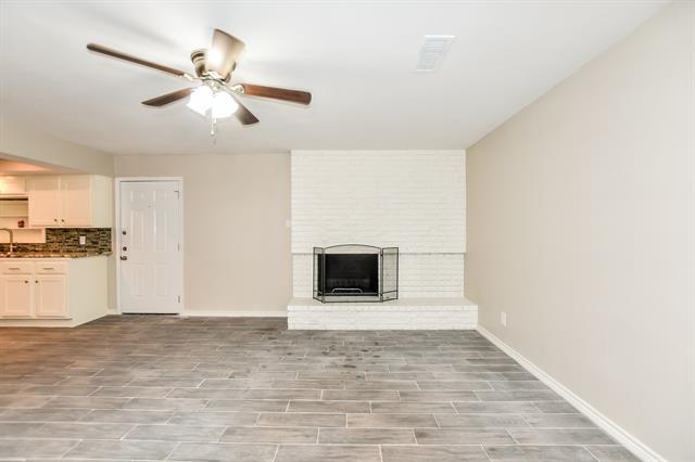 Building Photo - 2902 Branch Oaks Dr