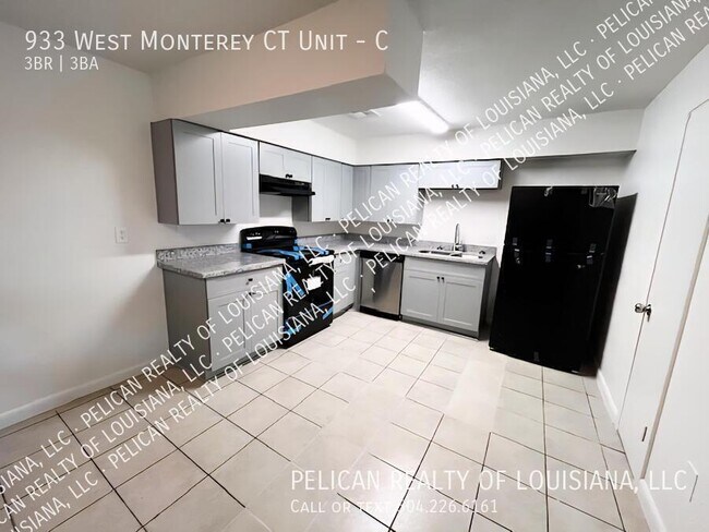Building Photo - 933 Monterey Ct S