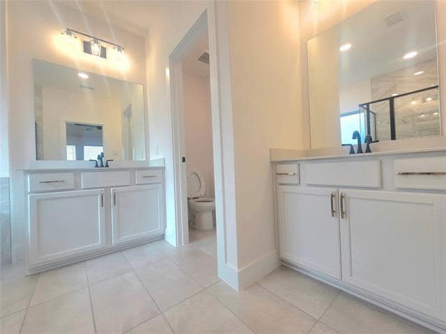 Building Photo - 3132 Lenten Rose Ln