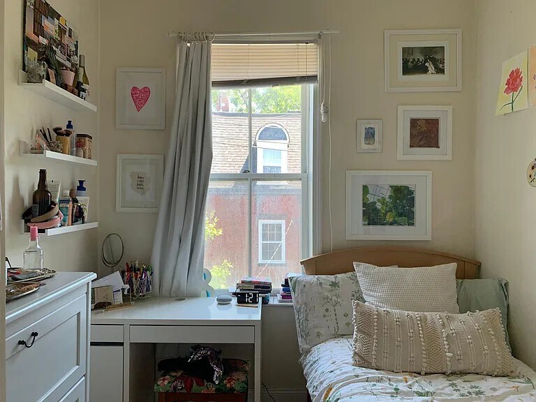 Building Photo - 79 Highland St