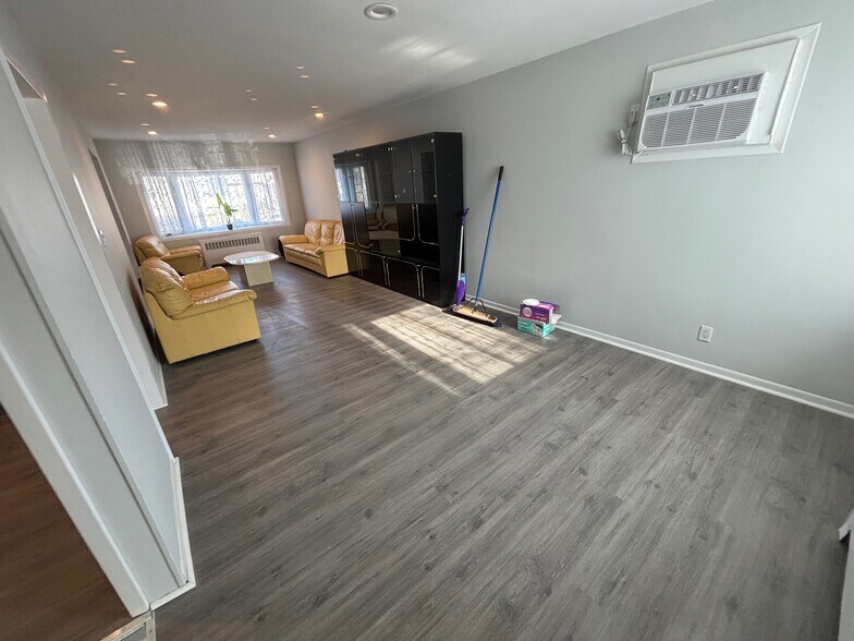 Building Photo - 3134 Ward Ln