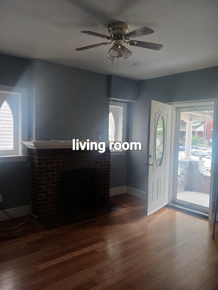 Primary Photo - 24 N 50th St