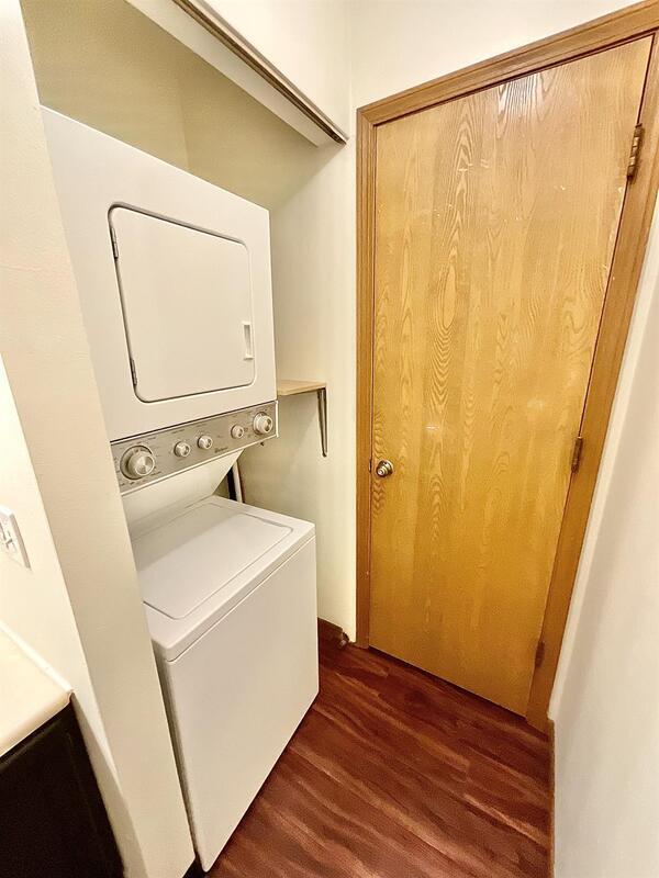 Building Photo - 21 Pepperwood Ct