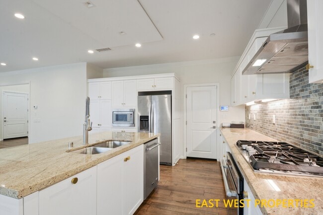 Building Photo - 140 Hargrove