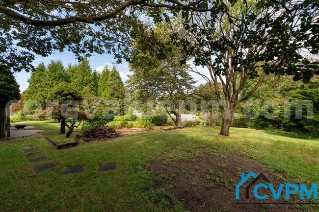 Building Photo - 2614 Kresson Pl