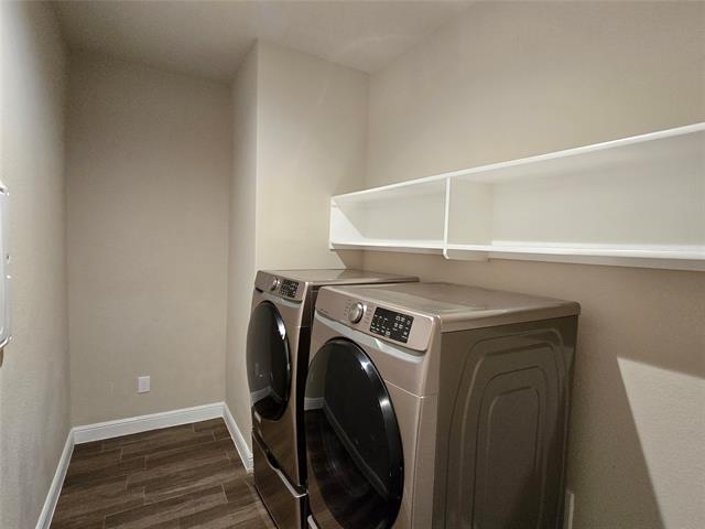 Building Photo - 1233 Bosque Ln