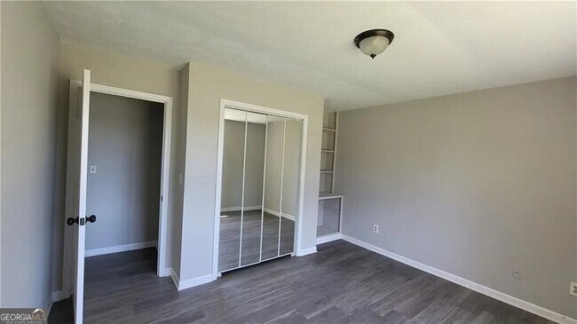 Building Photo - 4153 Wellington Hills Dr