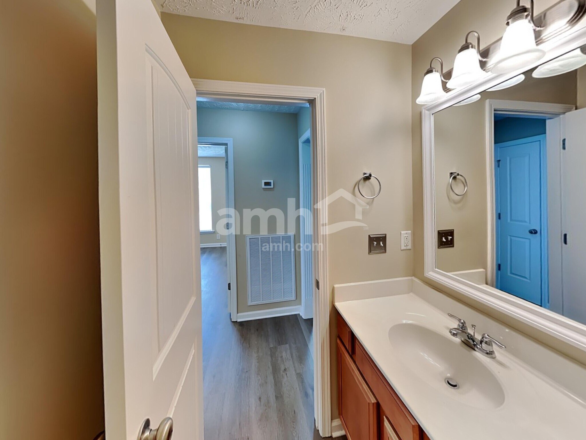 Building Photo - 112 Tulip Grove Point