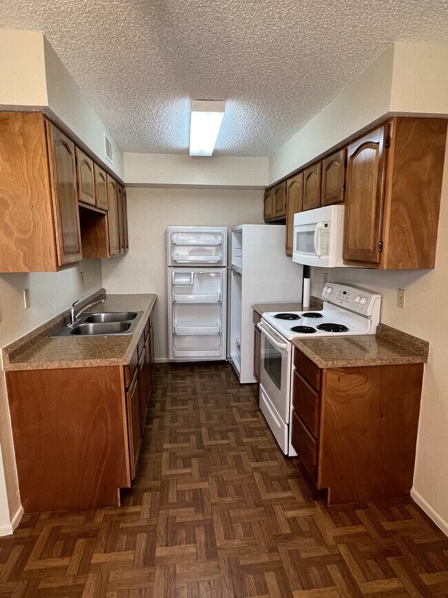 Building Photo - Kenedy Living, LLC (3rd St)
