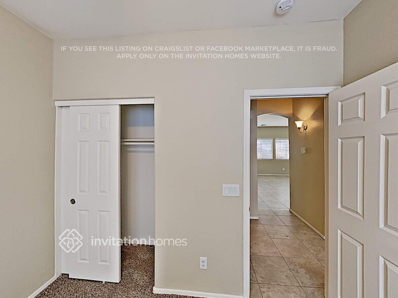 Building Photo - 13779 W Maui Ln