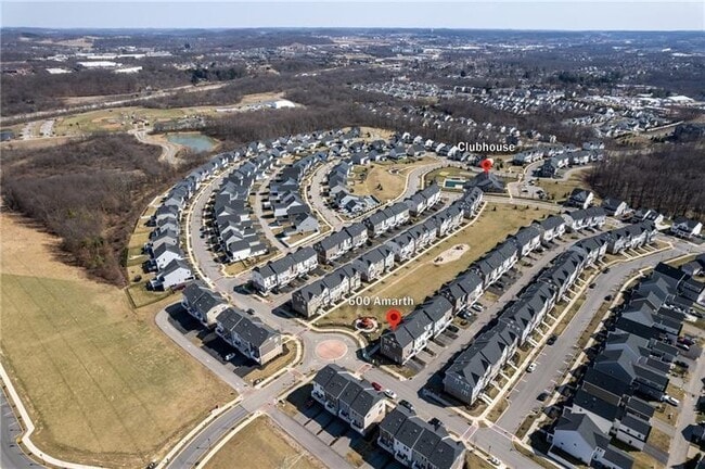 Building Photo - 600 Amarth Ln