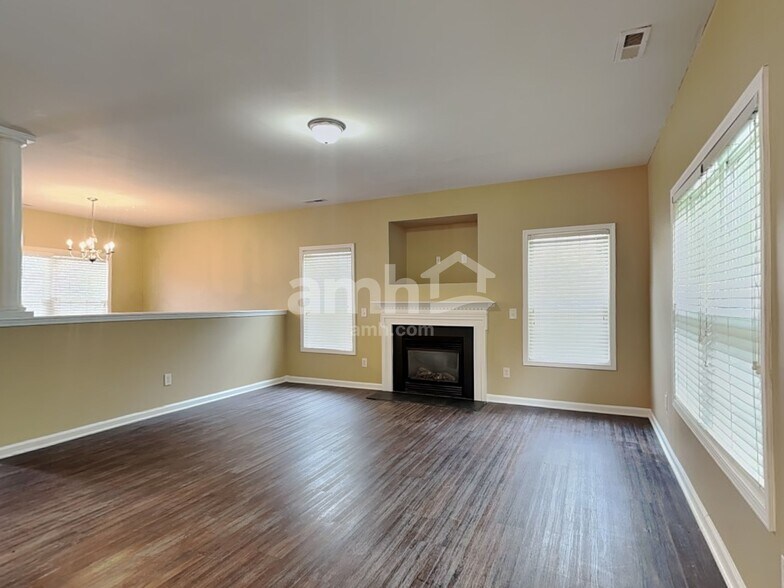 Building Photo - 4213 Bay Rum Ln