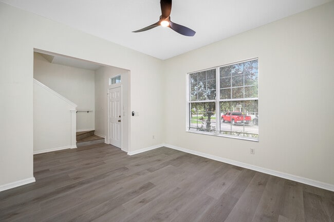 Building Photo - 6138 Hadley Commons Dr