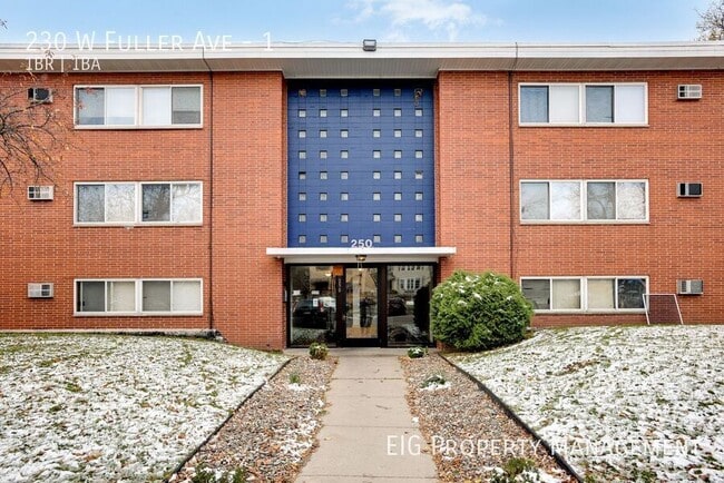 Building Photo - 230 W Fuller Ave