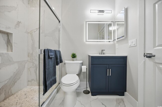 Building Photo - 4821 Luster Leaf Cir