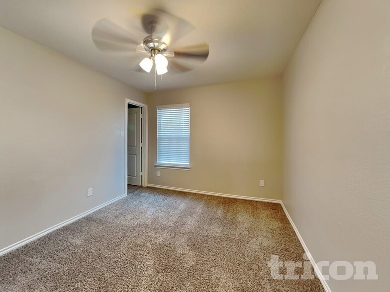 Building Photo - 3334 Everly Dr