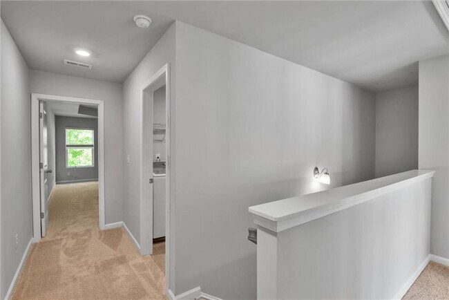 Building Photo - 3405 Endurance Ct