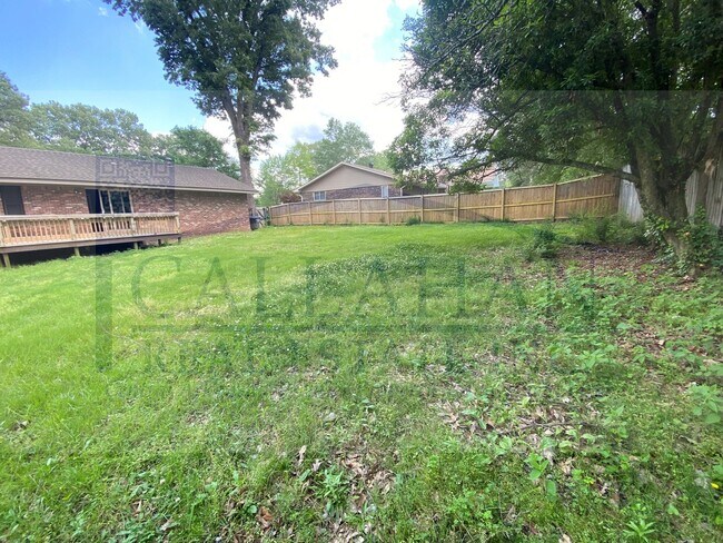 Building Photo - Jacksonville Foxwood Home