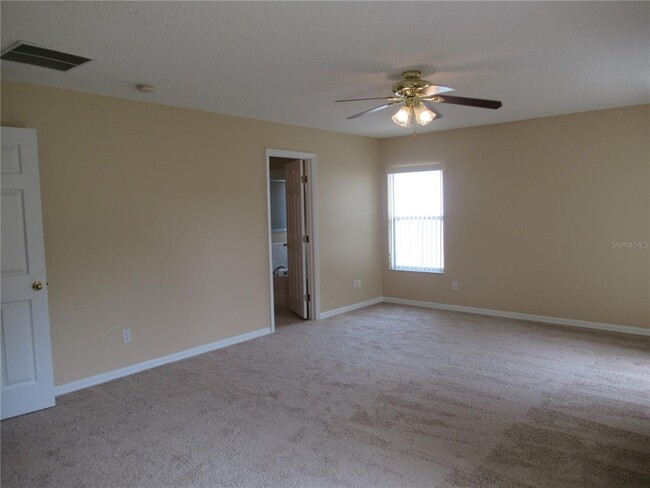 Building Photo - 16908 Sunrise Vista Dr