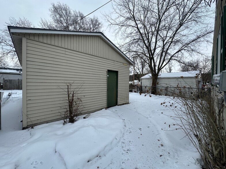 Building Photo - 712 Geyer Ave