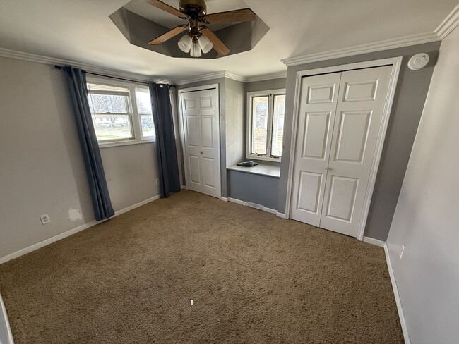 Building Photo - 28219 Felician St