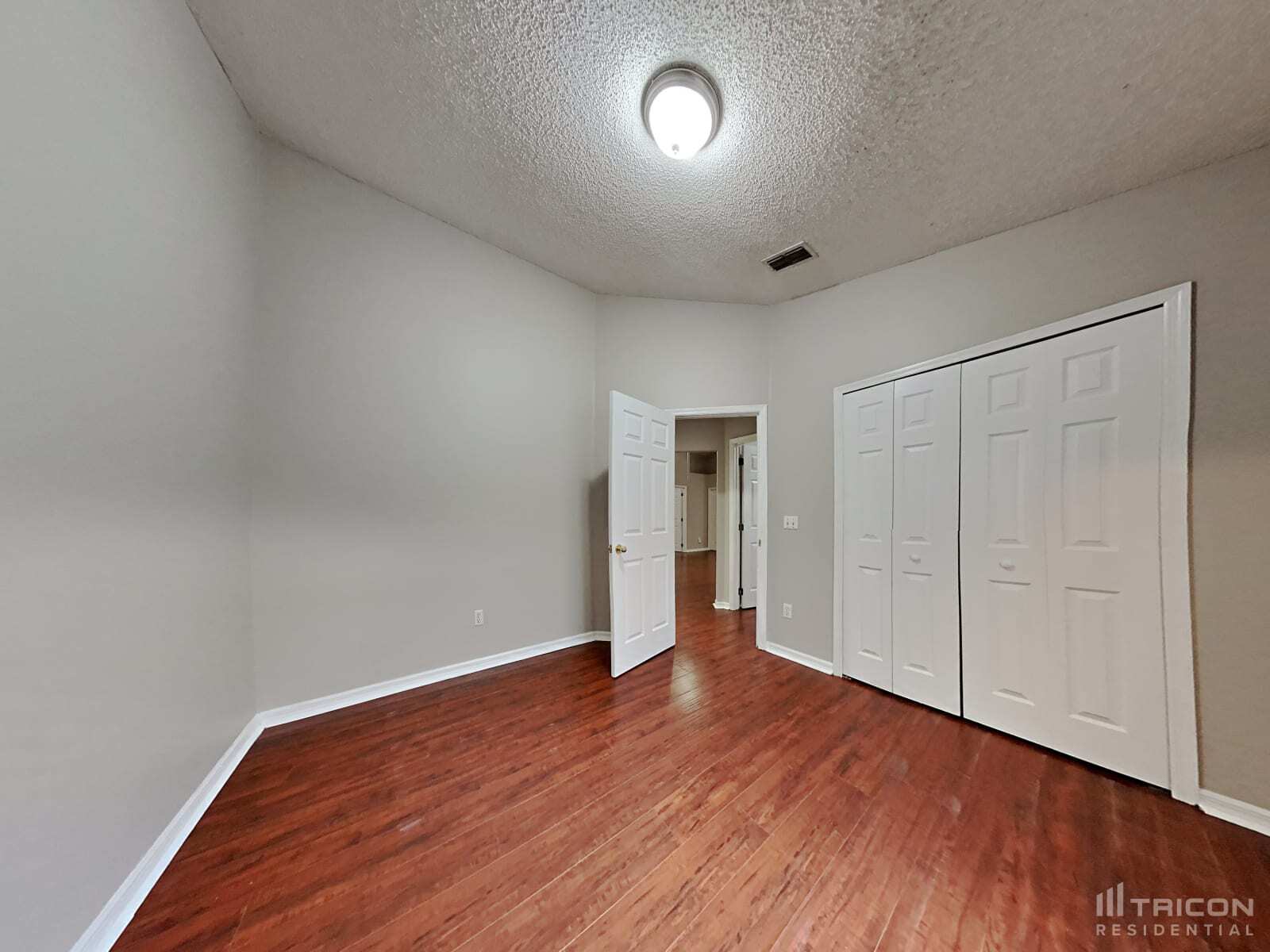 Building Photo - 545 Randon Terrace