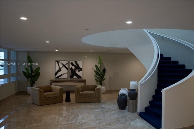 Building Photo - 1370 S Ocean Blvd