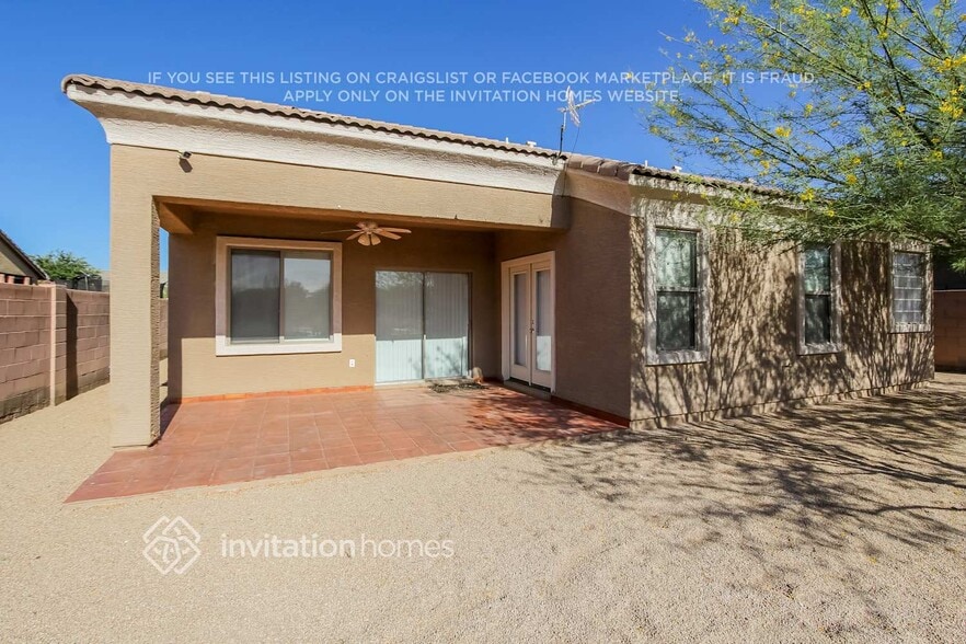 Building Photo - 3413 S 122nd Ln