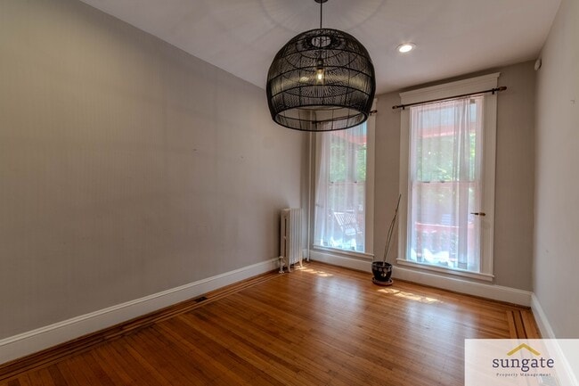 Building Photo - 3114 Abell Ave