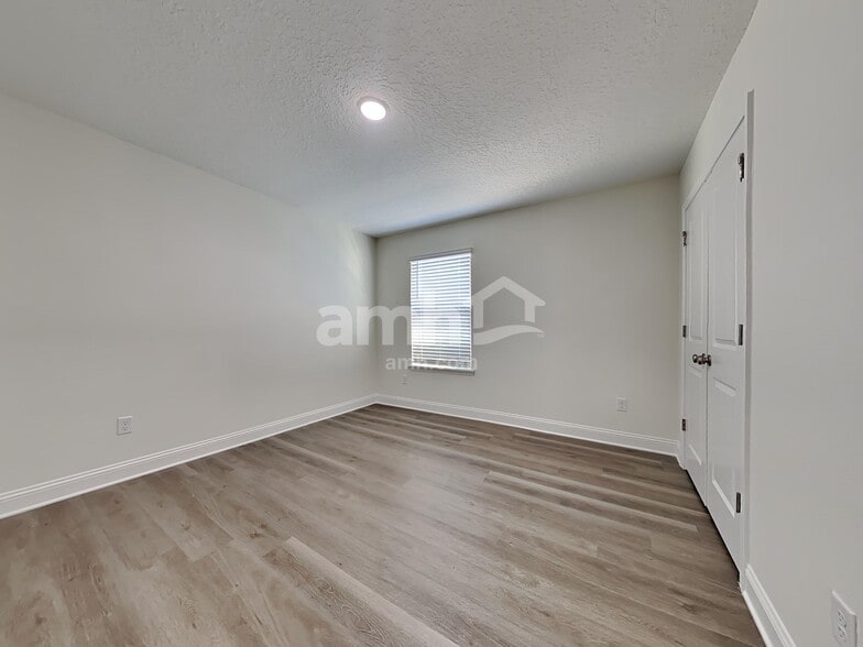 Building Photo - 11590 Bay Hl Cir